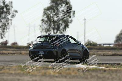 media/May-25-2025-Lotus Club Golden Gate (Sun) [[681474f0a2]]/Advanced Group/Turn 3/
